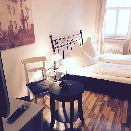 Dorfschaenke & Apartmenthaus Guest house Deggendorf