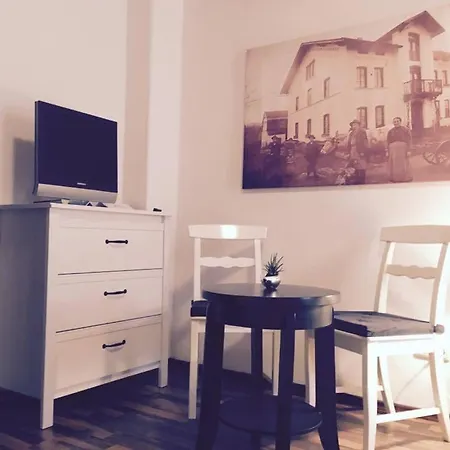 Dorfschaenke & Apartmenthaus Guest house