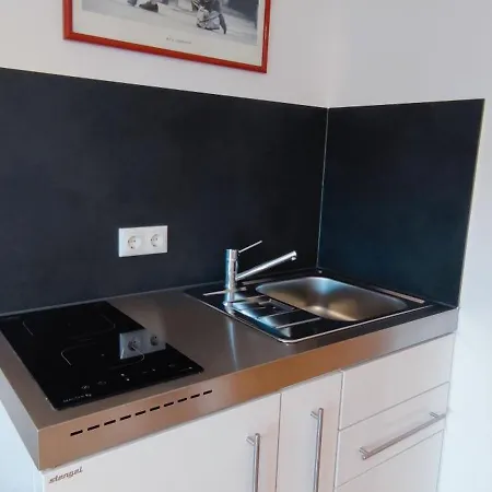 Dorfschaenke & Apartmenthaus Guest house Deggendorf