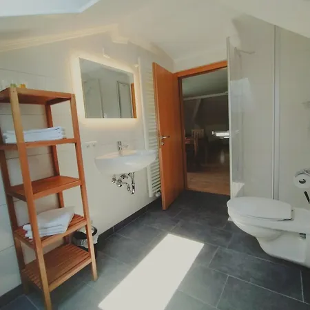 Dorfschaenke & Apartmenthaus 3*